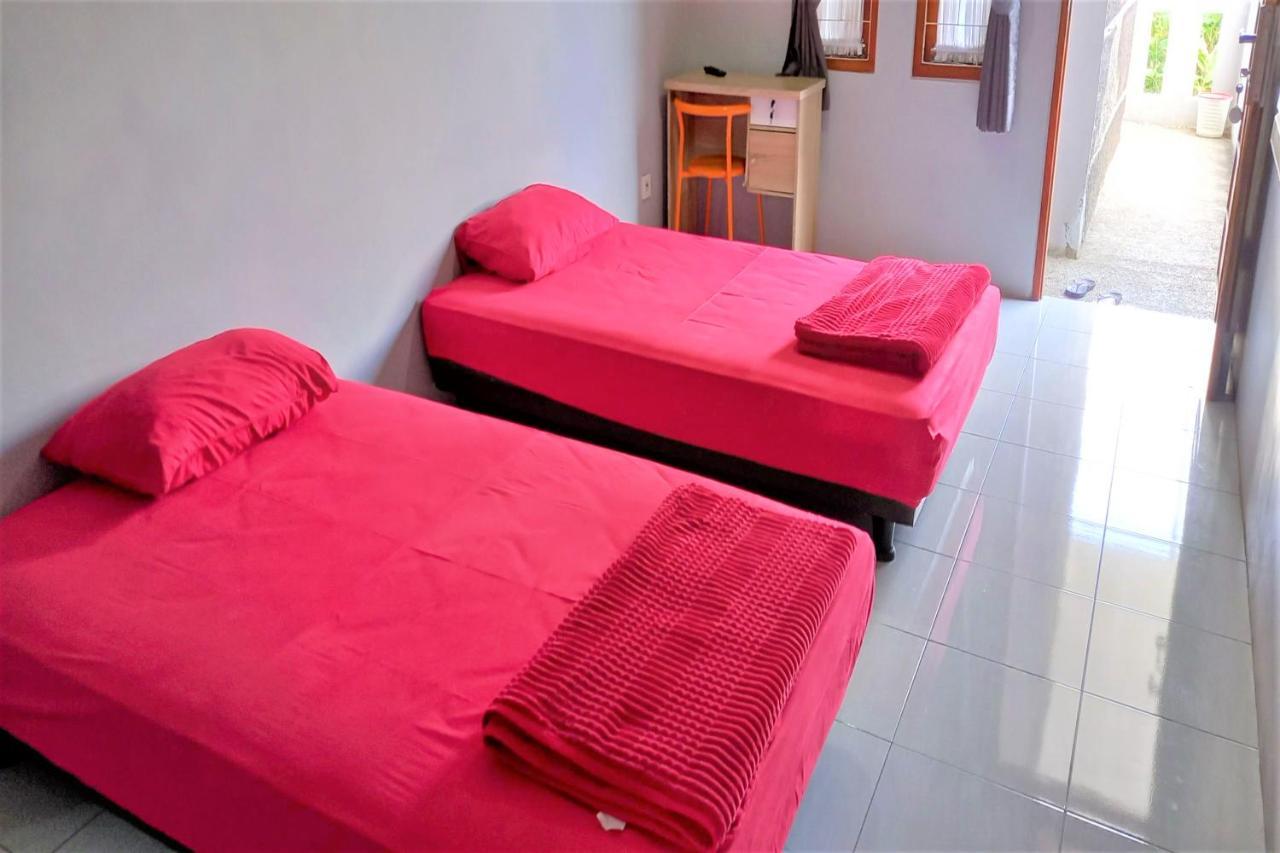 Nabila Syar'I Guest House Padalarang Экстерьер фото